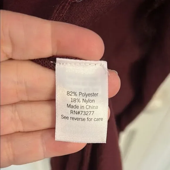 NINE WEST Size Medium Wine Burgundy Maroon Duster Cardigan Sweater Lightweight - Picture 6 of 9